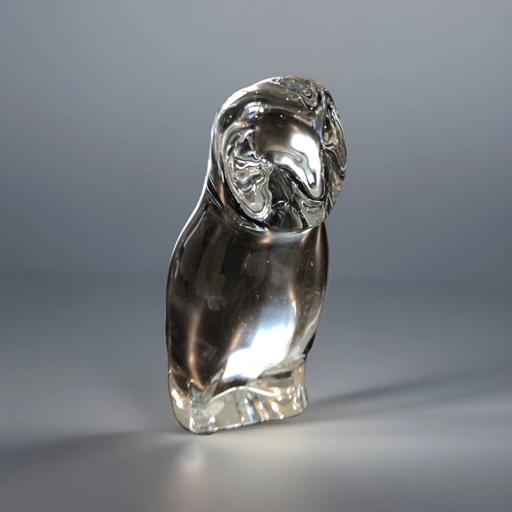 Baccarat French Crystal Collectible Owl Figurine / paperweight